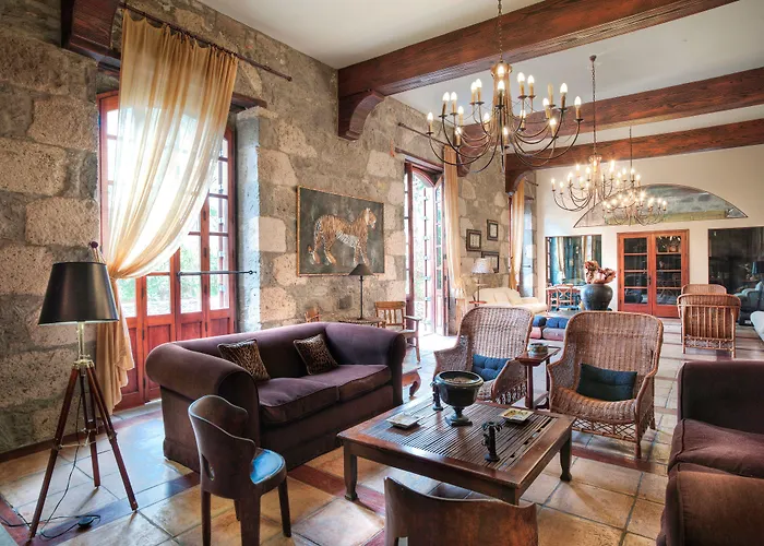 Rural Hacienda Del Buen Suceso 아루카스