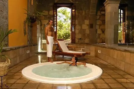 Rural Hacienda Del Buen Suceso 3* 아루카스