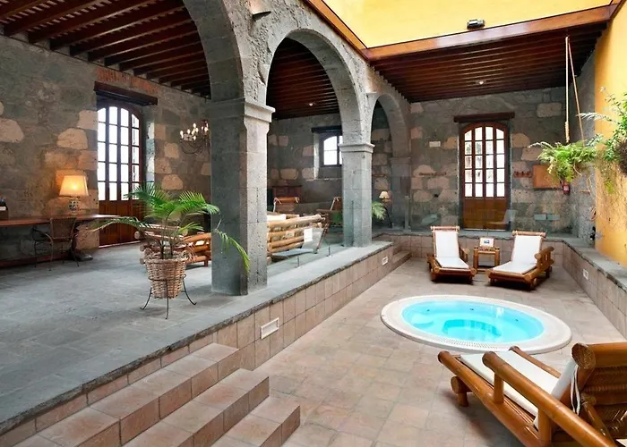 Rural Hacienda Del Buen Suceso 호텔 아루카스